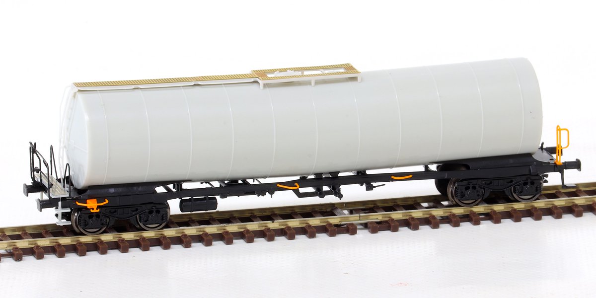trainandcoffee's tweet photo. #NOVINKA #NEW 2024
#IGRA 🇨🇿 (96200035) #TT (1:120) 78 m³ 🇸🇰 #RTI - 63,50€

🇸🇰 #CisternovýVagón, 4-nápr.
🇬🇧 #TankWagon #Zacens

🛒 - https://t.co/OQQuPCMtuR
Športová 14 #Trnava

#slovakia #modelrailway #vlak #train #vláčiky #vláčky #railway #vagón #wagon https://t.co/T7DgeN0arH