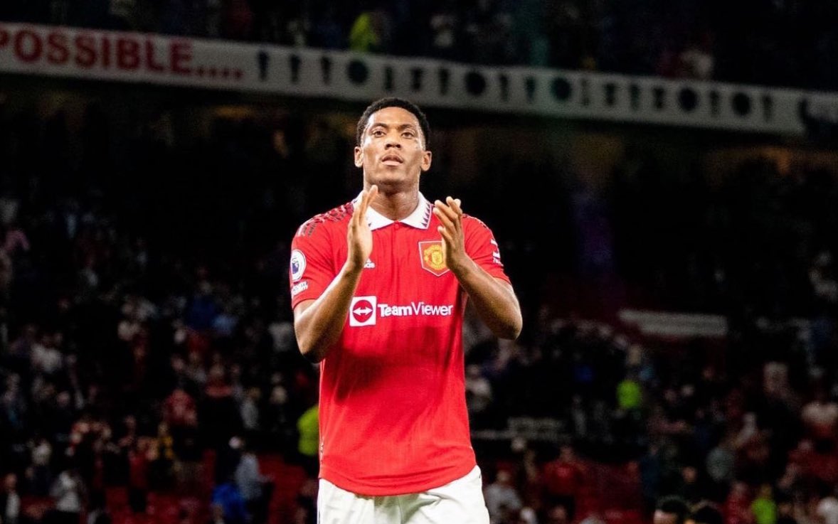 🚨🇫🇷 Anthony Martial confirms he’s leaving Man United as free agent.

“Dear Manchester United fans, It’s with great emotion that I write to you today to say goodbye. After nine incredible years at the club, the time has come for me to turn a new page in my career”.