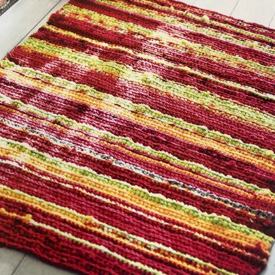 #MHHSBD Eco-Friendly Crochet Striped Rag Rug ♻️ Crafted from soft fabrics or other materials like scrap yarn, this easy to follow design will add handmade charm to any room while reducing waste 🧡 #womaninbizhour #craftbizparty Link below