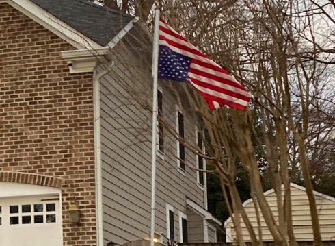 #VoteBlue #VoteBidenHarris #wtpBLUE WE THE PEOPLE wtp2358   Not only did SCOTUS Justice, Samuel Alito, fly an upside-down flag at his home in Northern Virginia, but he also flew the Appeal to Heaven flag at his home on the Jersey shore. Both flags are used to signify alliance