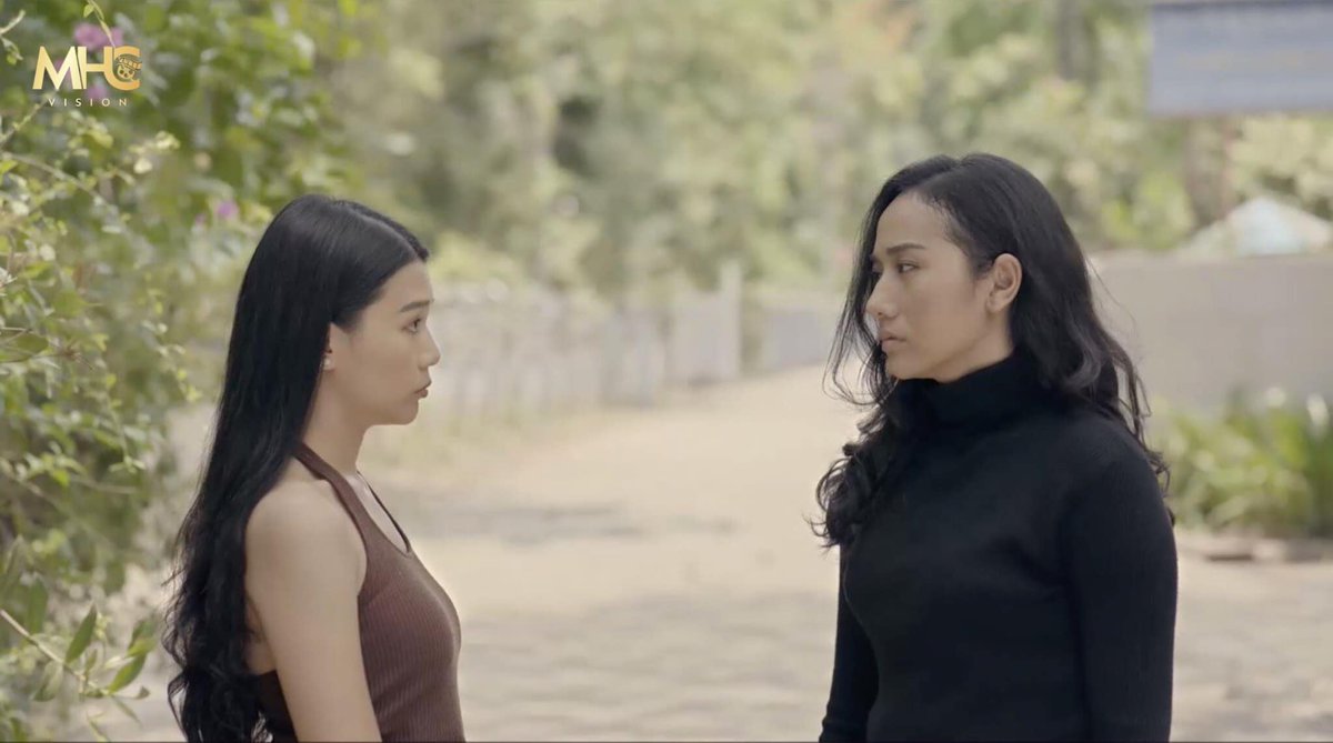 koame_ys's tweet photo. There was GL short movie called "SHE" from Myanmar.
Quite good and simple story.
I recomment any GL Drama Lover should watch this.
#sheglseries #glseries
https://t.co/dEK3bSyxi0 https://t.co/hKVcavTTmm