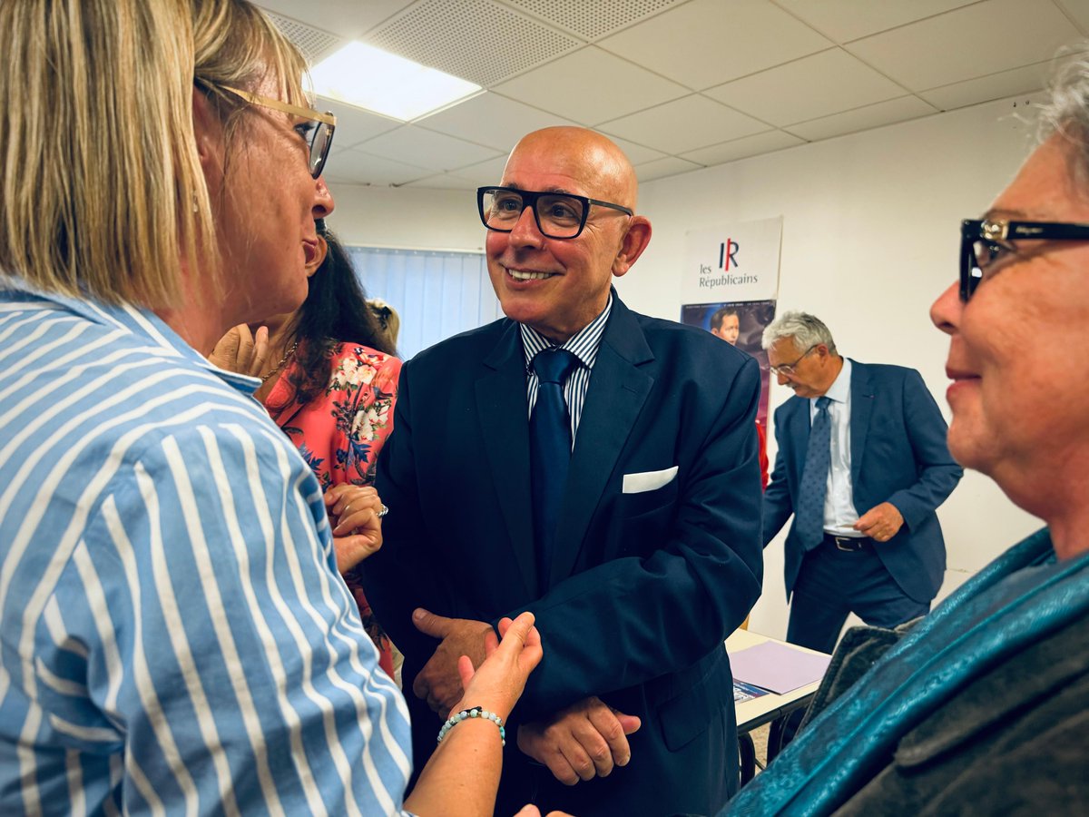 Merci à <a href="/TrastourIsnart/">Laurence Trastour-Isnart</a>, <a href="/LouisNegreCSM/">Louis Nègre</a>, <a href="/CarinePapy/">Carine Papy</a> et tous nos amis élus de la 6e circonscription des Alpes-Maritimes pour votre accueil ce soir à Cagnes-sur-Mer !

Tous #AvecBellamy le 9 juin pour maîtriser notre destin en Europe 🇫🇷🇪🇺