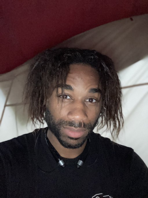 Where&rsquo;d that water come from?? 😂 https://t.co/yVoIZ8K4rt<a href="/tag/thingsdisabledpeopleknow"class="tags"><span>#thingsdisabledpeopleknow</span></a>