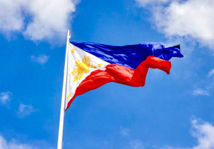 Philippine Flag Day, Love my country and will die for my country.