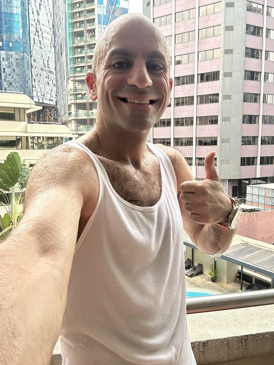 Feeling the heat in Kuala Lumpur! Greetings everyone. I hope you are all well. Alhamdullilah 15km 6am run done in KLCC park. It sure is hot in Malaysia. I definitely felt that run!