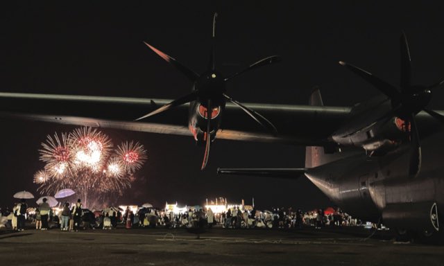 おはようございます☔️
先週も満枠ありがとうございました🙇‍♀️✨

今週の出勤は以下です👇

#らんぷ立川
【12-17:30】
本日(火)・5/30(木)・6/1(土)

湿気の季節がいよいよ到来ですが😢
リフレッシュしに、ぜひ🤲💕
お待ちしております😊

👇写真は先日横田基地の友好祭にて🎇
また来年も行きたいなぁ🥰