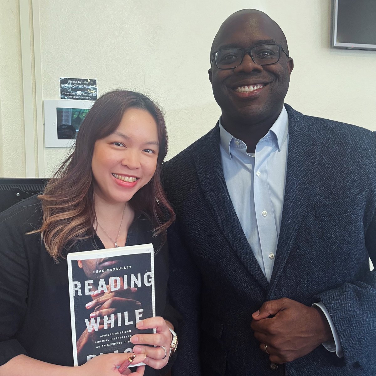 Had a bit of a fangirl moment today. <a href="/esaumccaulley/">Esau McCaulley</a> book Reading While Black is one of my all-time favourites and when I found out he was launching his book at college, I had to be there! Check out his latest book, How Far to the Promised Land 🙌