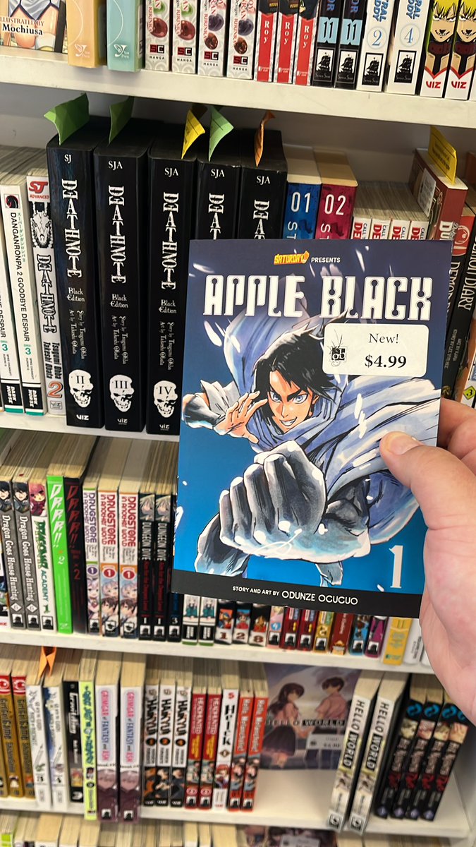 Finding @WhytManga ‘s Apple Black at my favorite bookstore next to Chainsaw Man and Death Note is dope af and I’m stoked to reread volume 1!