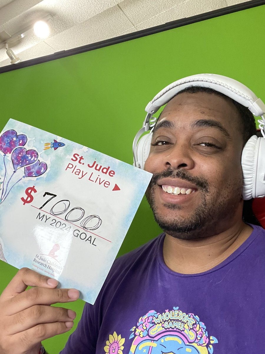 MDee14's tweet photo. We’re pushing to $7000 for the kids! 

@StJudePLAYLIVE 

Looking at you @twitch 

Donate: https://t.co/gADWPe1rXR

Stream: https://t.co/OLfSWyufvS https://t.co/ZsyrQwLO0i