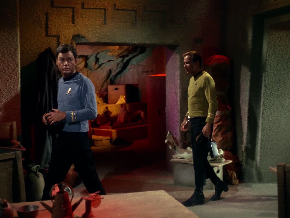 I was expecting a bullwhip and a hat somewhere for archeologist #AllStarTrek