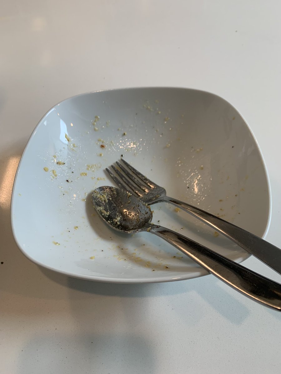 ruffmark's tweet image. Pasta carbonara. It’s what was for brunch. Before and after pics. 2nd time. Keeps getting better. #pastacarbonara.