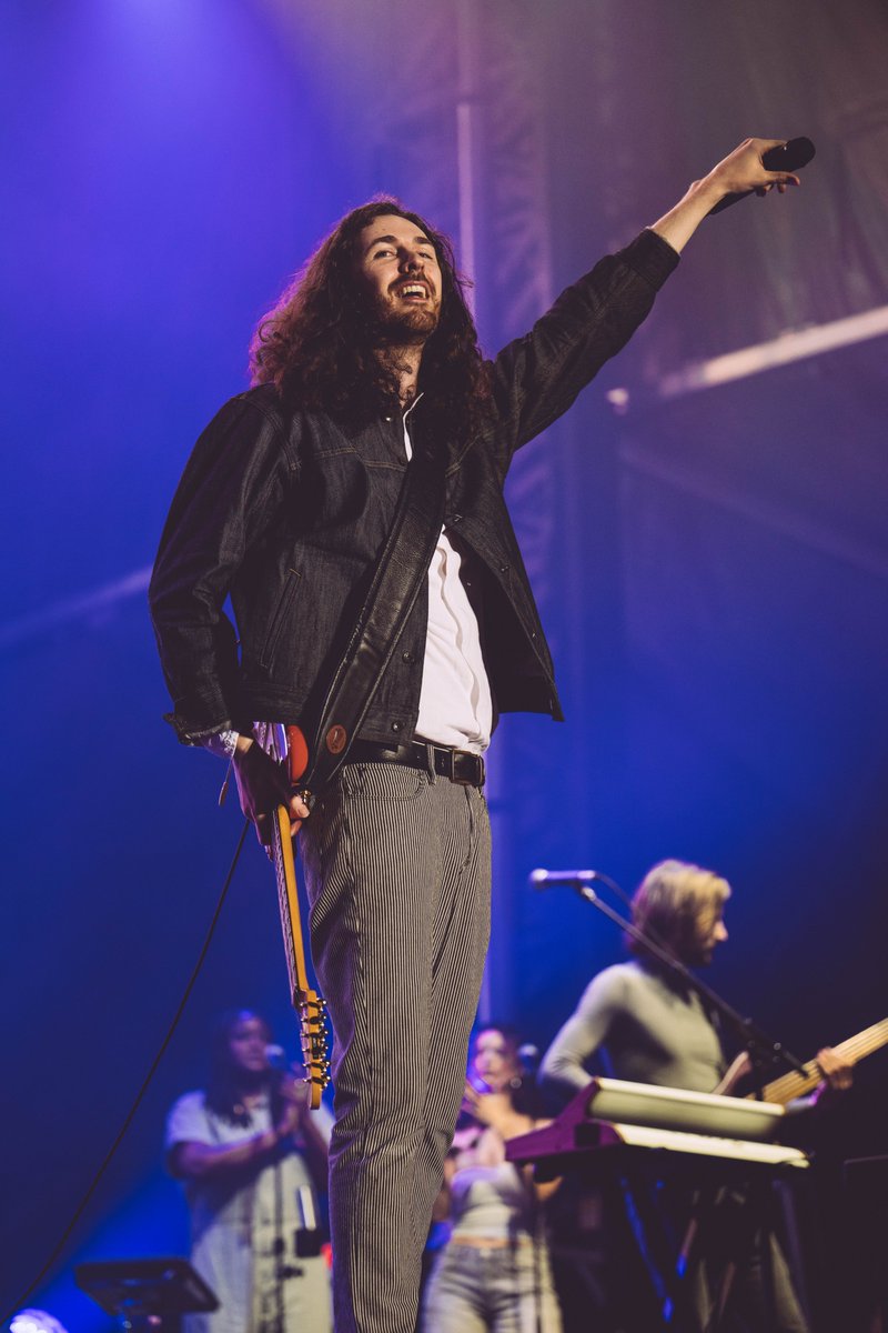 Hozier tweet media