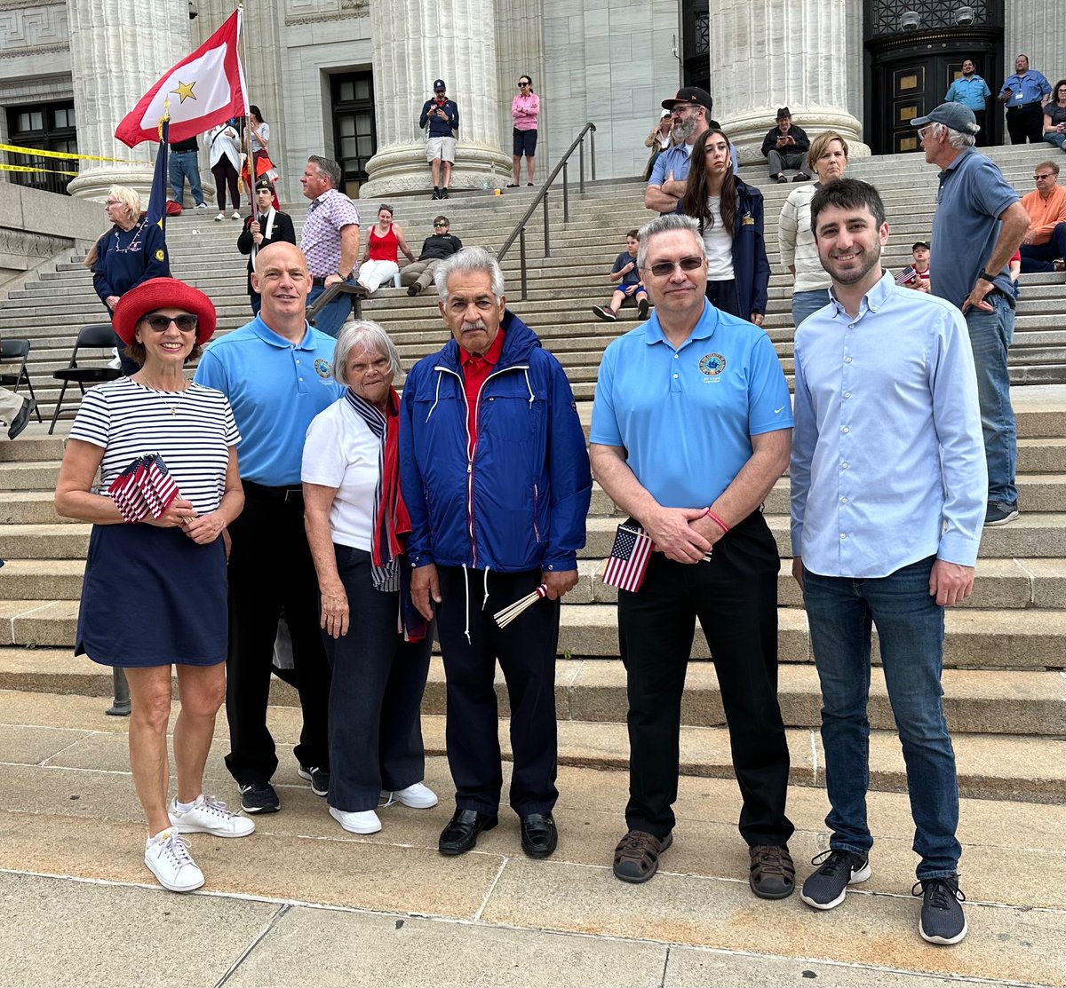 SusanPedo's tweet image. Today's Albany Memorial Day Parade was a poignant reminder of the great sacrifices made by brave men and women who fought for our liberty. We shall forever be indebted to their memory.🇺🇸