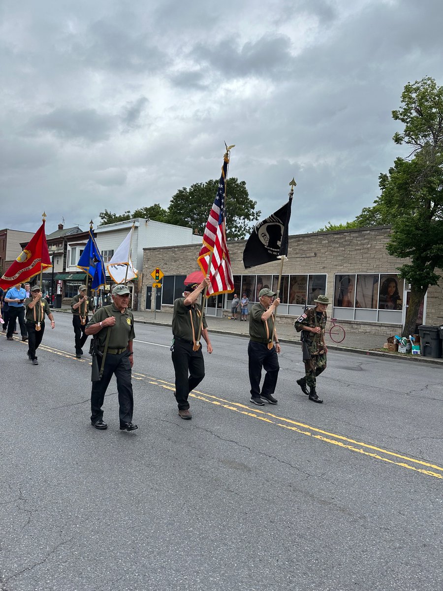 SusanPedo's tweet image. Today's Albany Memorial Day Parade was a poignant reminder of the great sacrifices made by brave men and women who fought for our liberty. We shall forever be indebted to their memory.🇺🇸