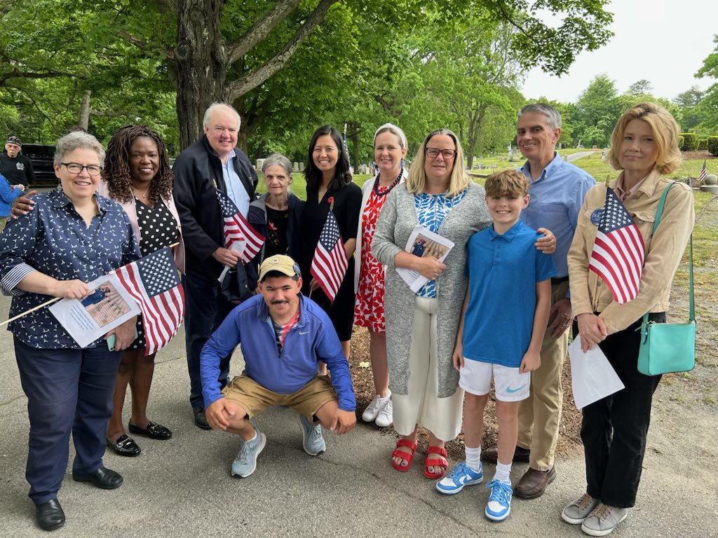 Andrew Beck Lew tweet media