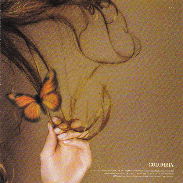 Butterfly, amargura se tornando beleza e a melancolia se transformando em ouro; a thread