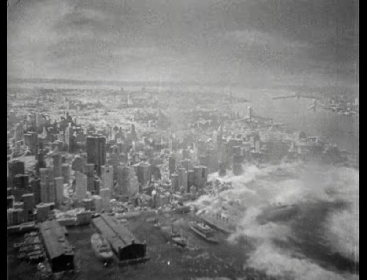 StephenRansom47's tweet photo. The Movie That Understood the Apocalypse: DELUGE (1933) https://t.co/NdtCQd9C5y via @YouTube
From @e_magill
A curious part of speculative fiction. 
The ALLEGED Godfather of Apocalypse Cinema 🎦 🤔 
*another on for consideration @L_Aurelian214 https://t.co/PwXtTjslk9