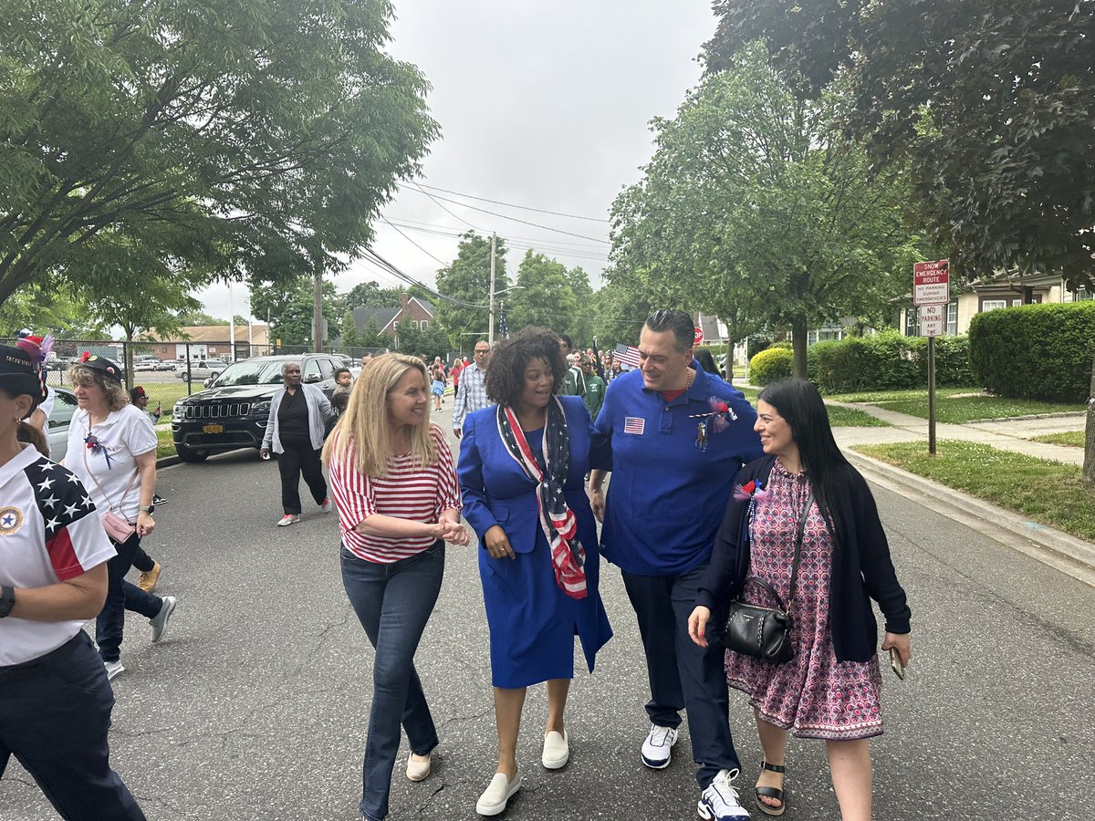 It was wonderful to be in Elmont today to honor the brave men and women who gave their lives in service to our country. Wishing everyone across #NY04 a happy and reflective Memorial Day.