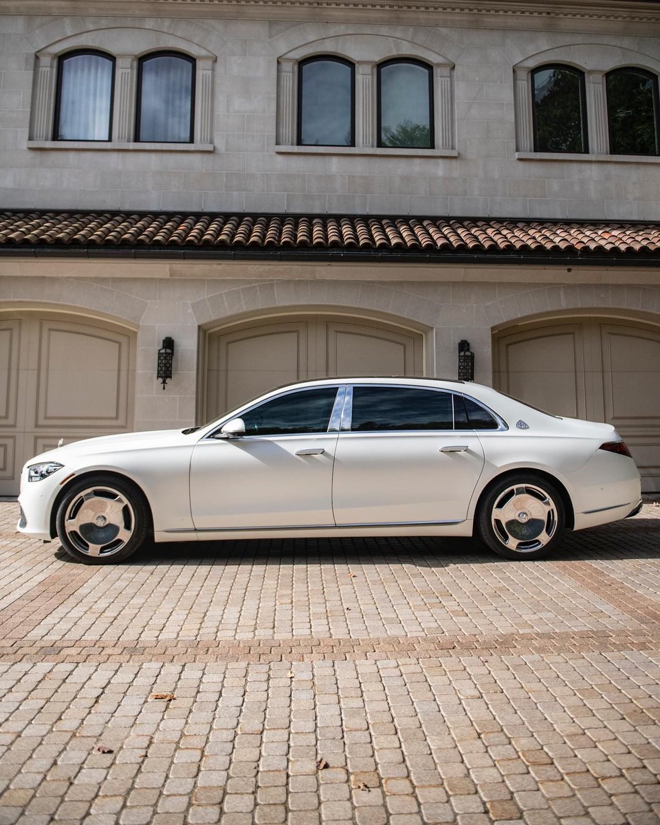 Mercedes-Benz tweet media