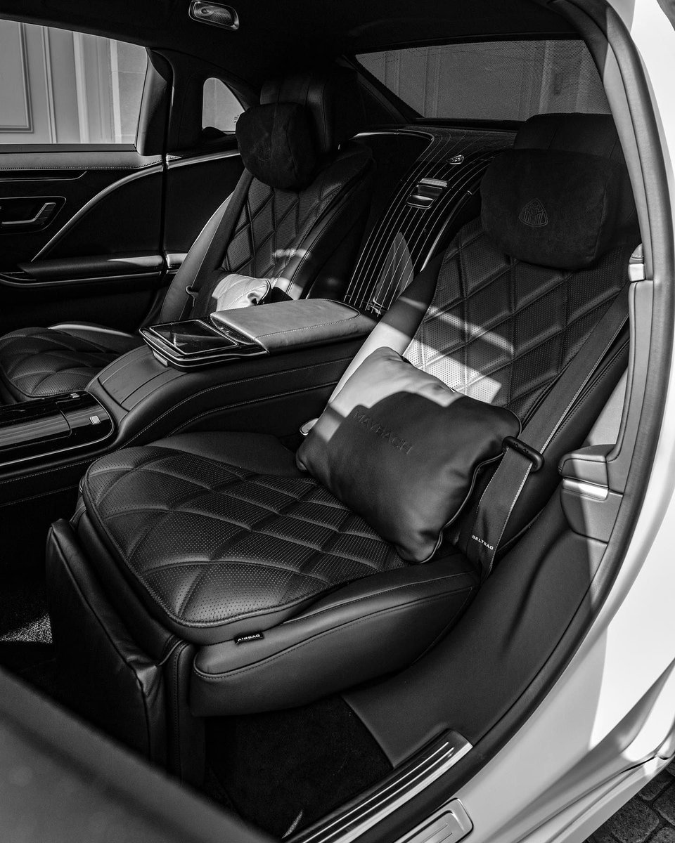 Mercedes-Benz tweet media