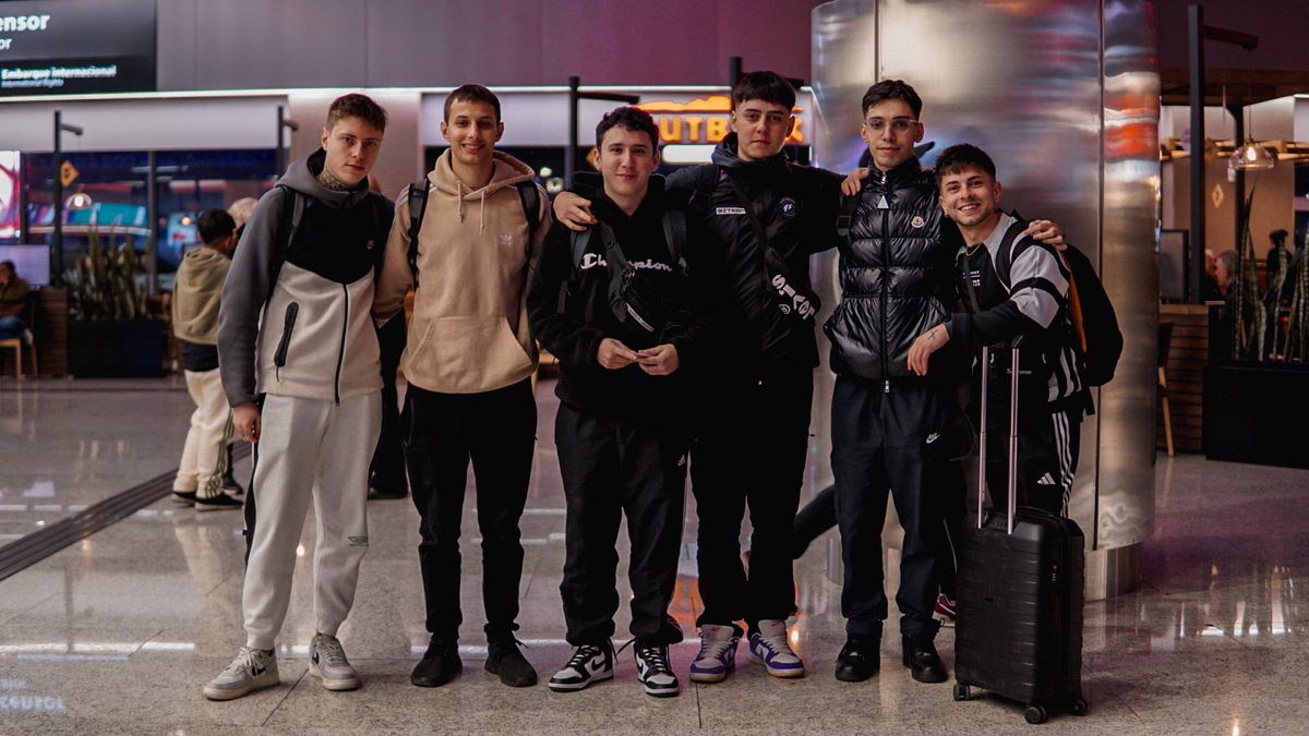 ¡<a href="/9zTeam/">9z Globant</a> LE GANÓ AL TOP 1 DEL MUNDO!

El conjunto violeta superó a <a href="/mousesports/">MOUZ</a> en el primer partido de #IEM Dallas 13-9. Triunfazo de 9z que arranca con una victoria el torneo.

Ahora juegan contra <a href="/TeamLiquid/">Team Liquid</a> desde las 21:30 (aprox) por la ronda 2 del upper bracket.