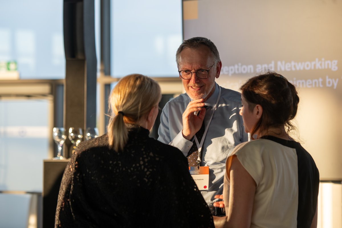 HZDR @HZDR@helmholtz.social (@hzdr_dresden) on Twitter photo Day 1 of #BuildingBridges has been a success: We started with a series of presentations from our guest country #Slovenia. <a href="/JanezPotocnik22/">Janez Potočnik</a> outlined his vision for sustainable development, and <a href="/SasaSpacal/">Sasa Spacal</a> explored the interface between science and art. Thanks to all participants! Day 1 of #BuildingBridges has been a success: We started with a series of presentations from our guest country #Slovenia. <a href="/JanezPotocnik22/">Janez Potočnik</a> outlined his vision for sustainable development, and <a href="/SasaSpacal/">Sasa Spacal</a> explored the interface between science and art. Thanks to all participants!