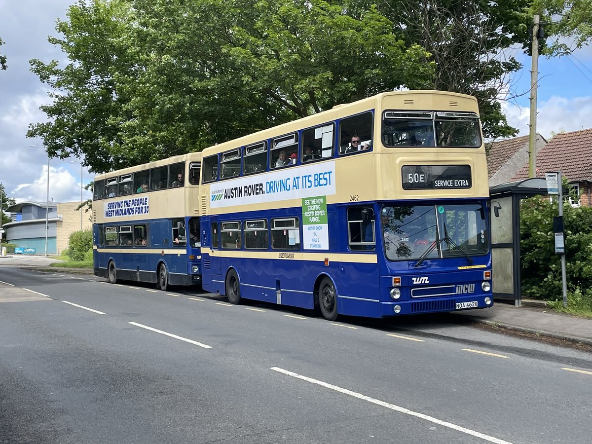 Lindsey4738's tweet photo. A few pictures from Transport Museum Wythall’s  75 years of the 50 route.
Preserved buses Leyland Titan 7001 (WDA 1T), Metrobus 2462 (NOA 462X), Prototype Metrobus 6832 (SDA 832S), Bristol VR 4413 (NOB 413M), Daimler 1107 (CVP 207) and AEC Regent 486 (OV 4486) #wythall #route50 https://t.co/rezNmzobzu