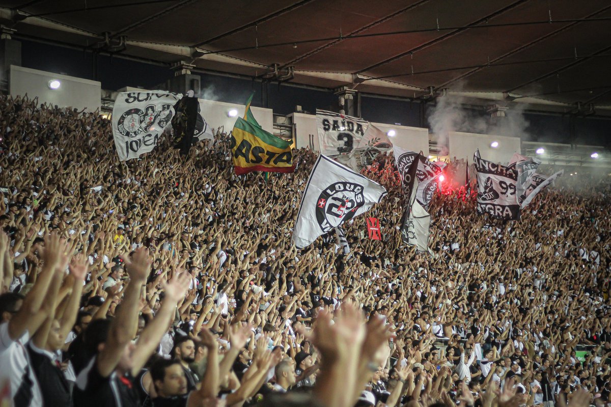 Maracanã. Domingo. 16h. 🗣️💢 SEJA UM GIGANTE E GARANTA O SEU INGRESSO! 🎟️💢 ➡️ sociogigante.com 📸: Matheus Lima | #VascoDaGama