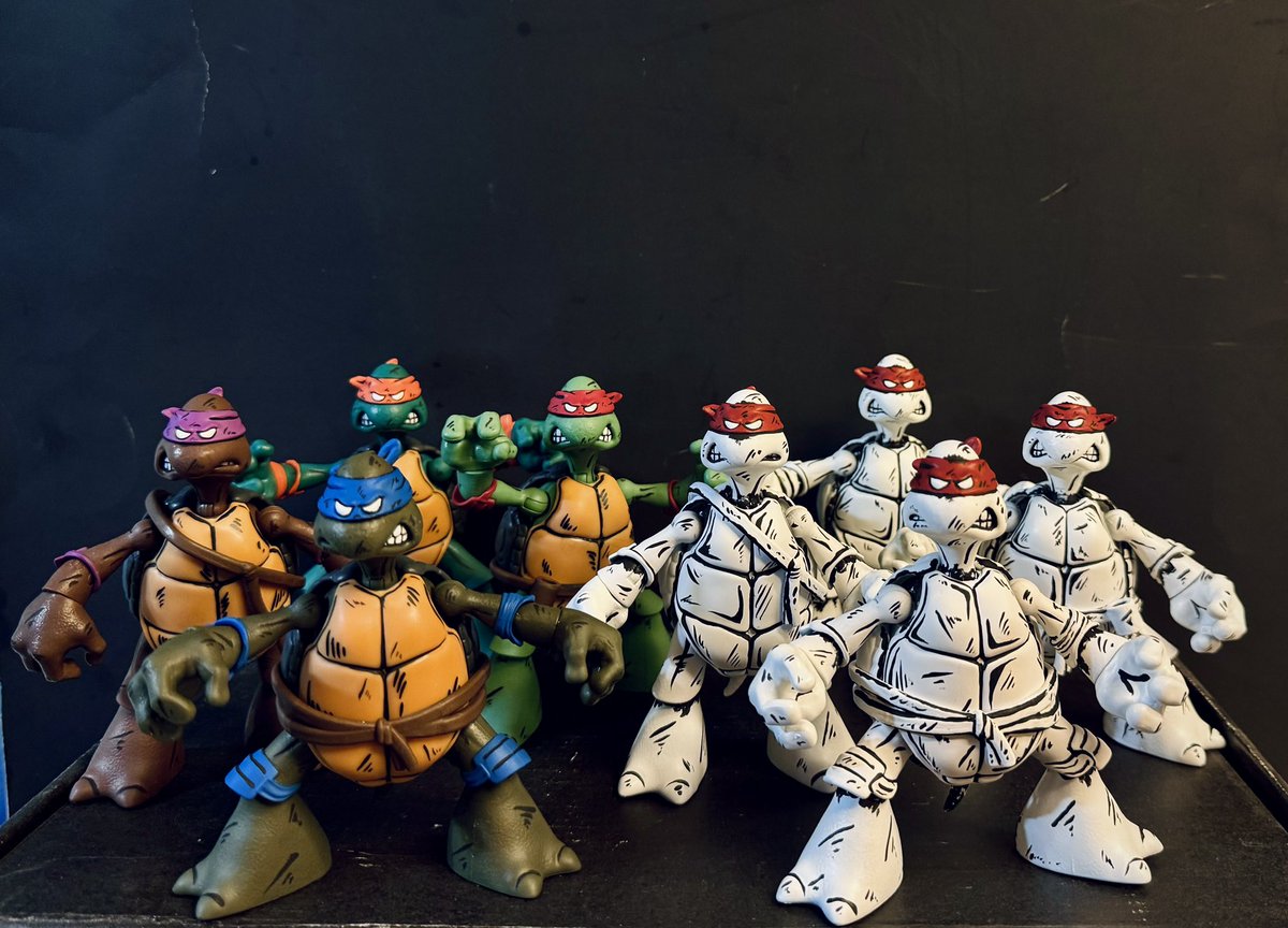 How’s everyone enjoying the new playmates turtles? #tmntcollector #tmnt