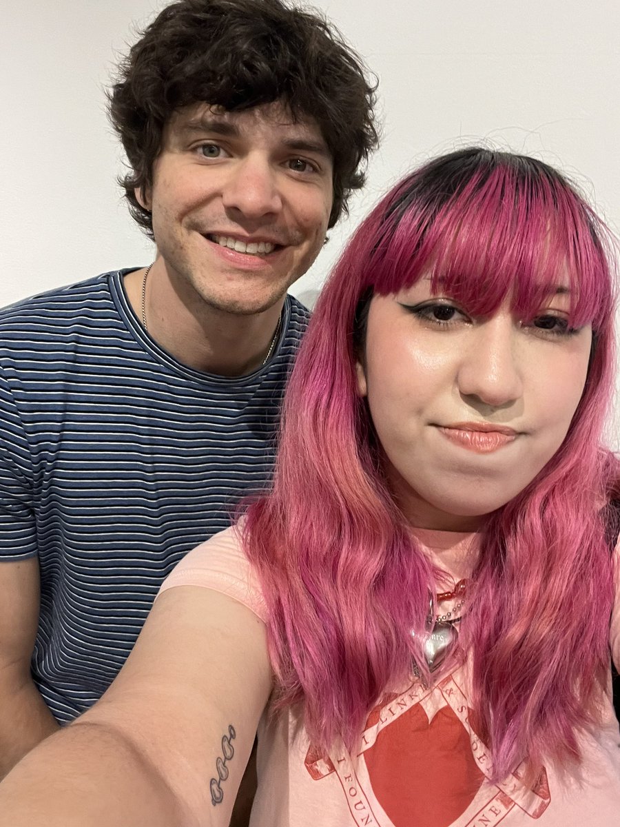 playingmercy's tweet photo. these were taken moments after i told braeden what skramz is https://t.co/rpV9hopFrX