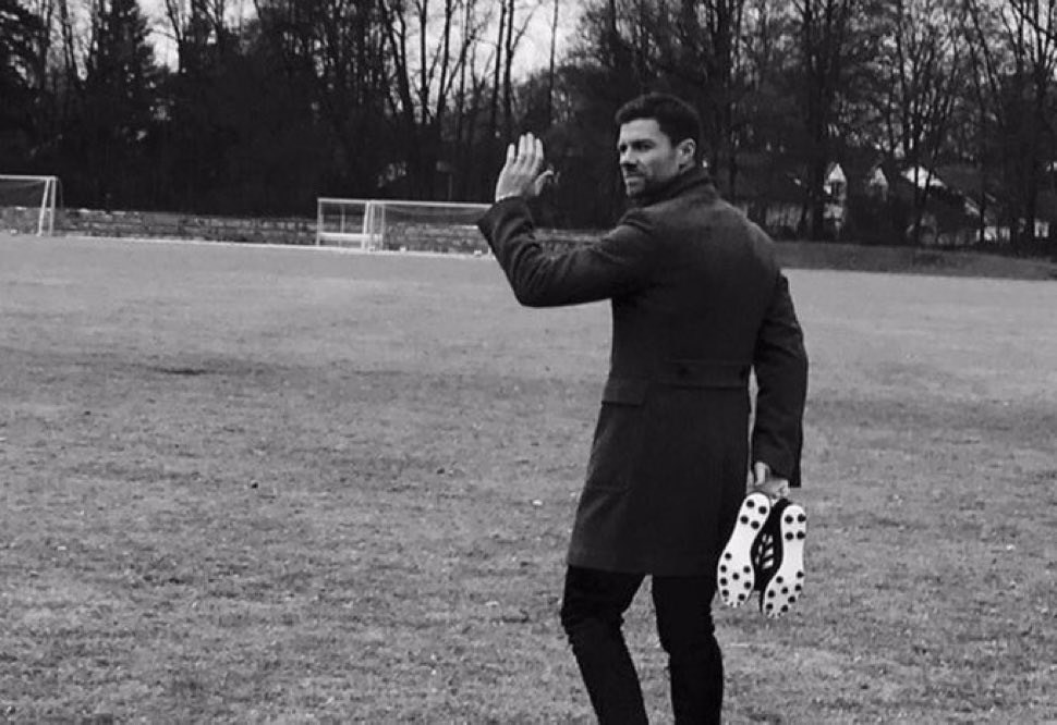 Je suis un pur puriste du football. Bonne continuation avec votre machin de Chips League, mais c’est pas pour moi.
Je préfère regarder un match de district