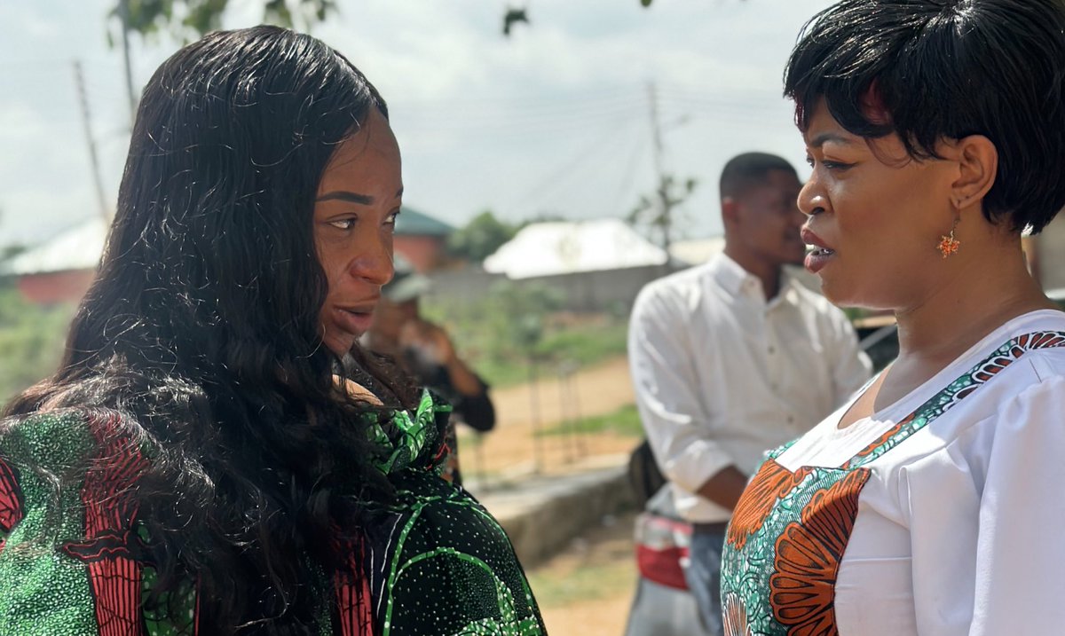 playingmountain's tweet photo. We did a thing ๐ #SheTakesUpSpace #GirlBoss #ChildrensDay @Sommie_xo @BarristerJuliet https://t.co/MYZclEmQRL