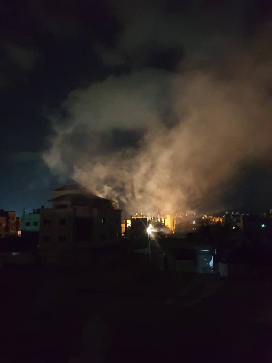 Breaking: Fires have erupted due to an Israeli airstrike in the Saudi neighborhood of Tel al-Sultan, west of Rafah City.