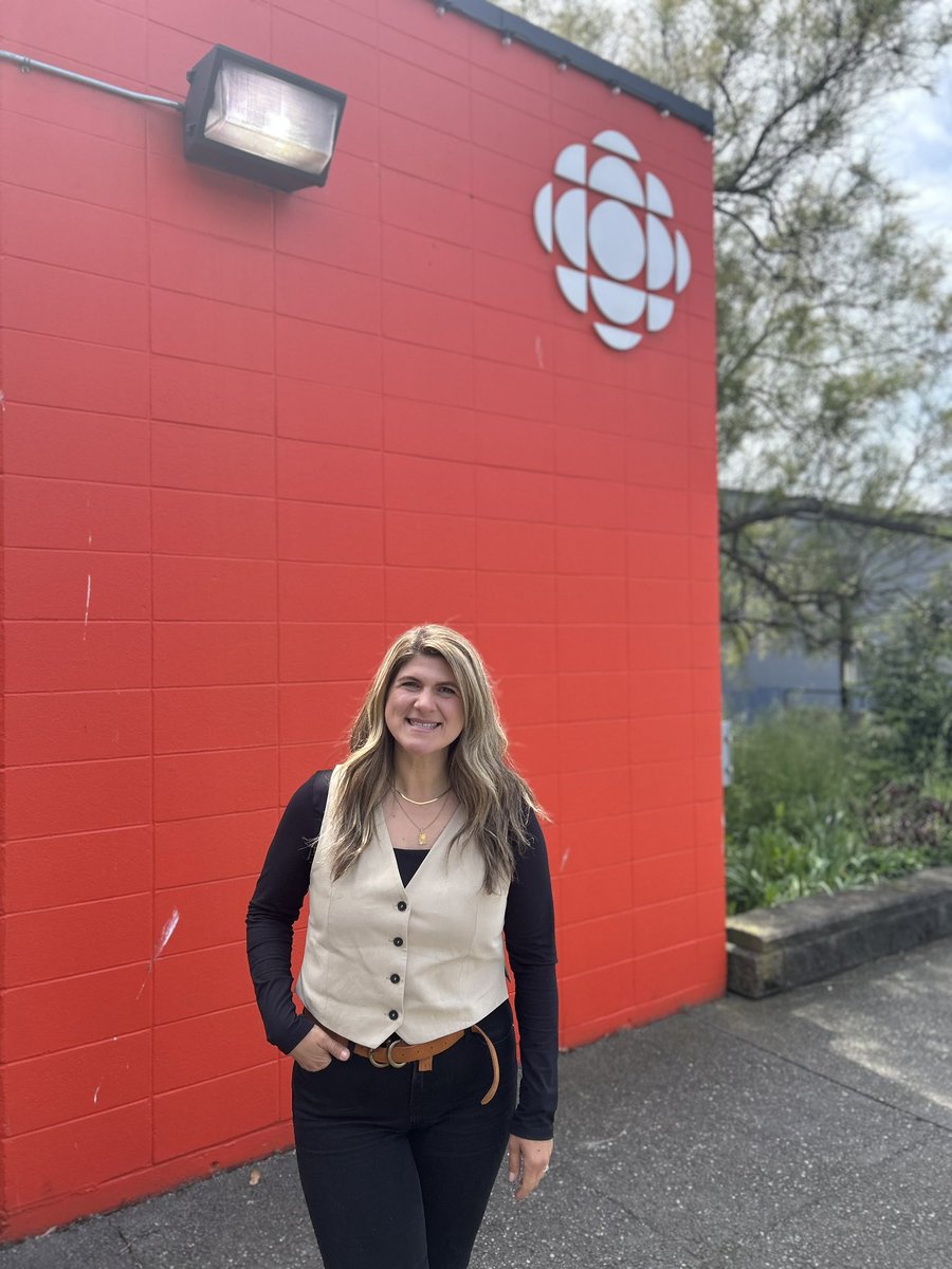 I’ve had a warm welcome from the @CBCNews team on my first day. Thanks for the first-day-of-school photo @JoePerkinsCHEK