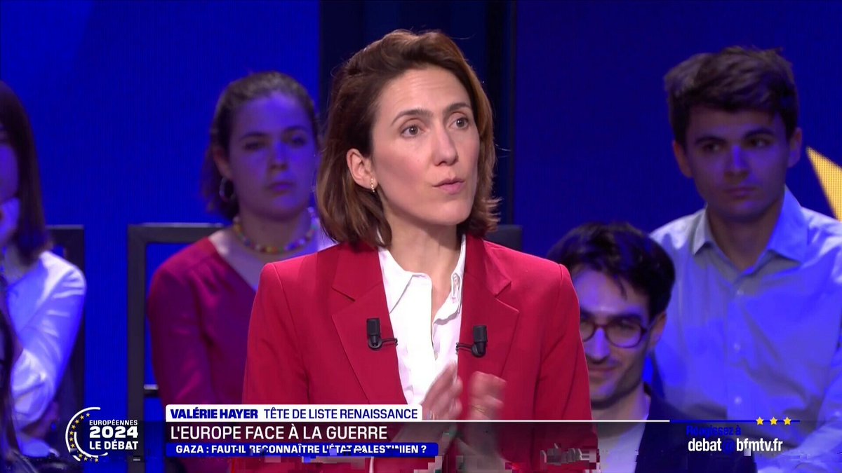 BFMTV's tweet photo. 🔴 EN DIRECT
Valérie Hayer favorable à une "solution à deux États" entre Israël et la Palestine mais les "conditions ne sont pas réunies aujourd'hui" #debatBFM
https://t.co/zYpN0N4aHj https://t.co/9cfw2o9QJg