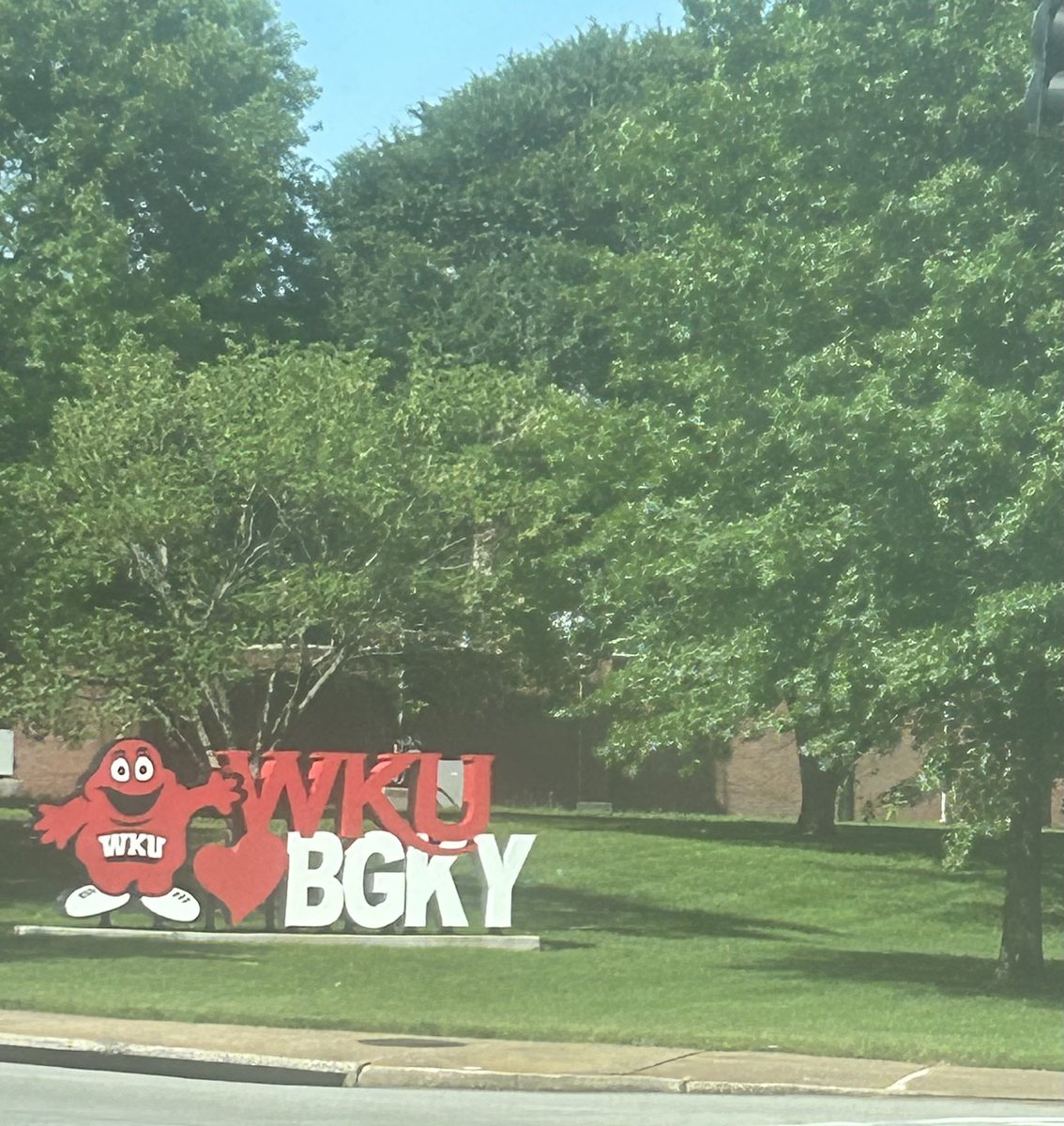 theotherJerryLU's tweet image. How do I keep finding myself here…?