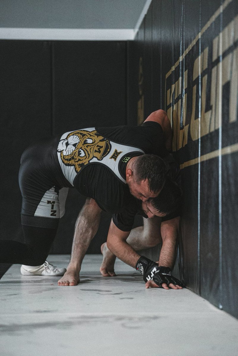 Let’s Go! @MikeChandlerMMA putting in some training time wearing his @MizzouWrestling singlet. #UFC303 #TigerStyle