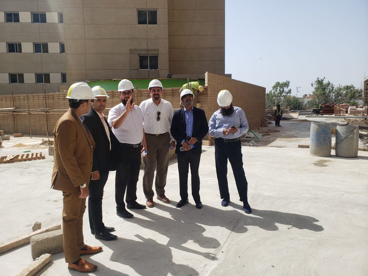 MuhamadWasifUd1's tweet photo. A delegation of the Pakistan Business Group visited the Indus Hospital and Health Network for a meeting with President IHHN Dr. Abdul Bari Khan. They toured the Pediatric Oncology department, Blood Centre, and the new expansion building. https://t.co/Uhqkj3DVoo