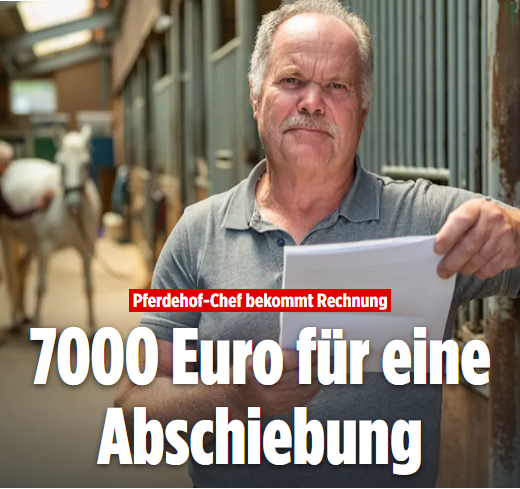 🚨🔥👉Arbeitgeber soll Kosten für Abschiebung zahlen ‼️
Was stimmt in diesem LAND nicht ?!?

🟥Pferdehof-Chef entsetzt: Ich sollte 7000 Euro für eine Abschiebung blechen.

Allensbach (Baden-Württemberg) – Roland Schmidt (66) saß gerade am Mittagstisch und öffnete die Post. Als er