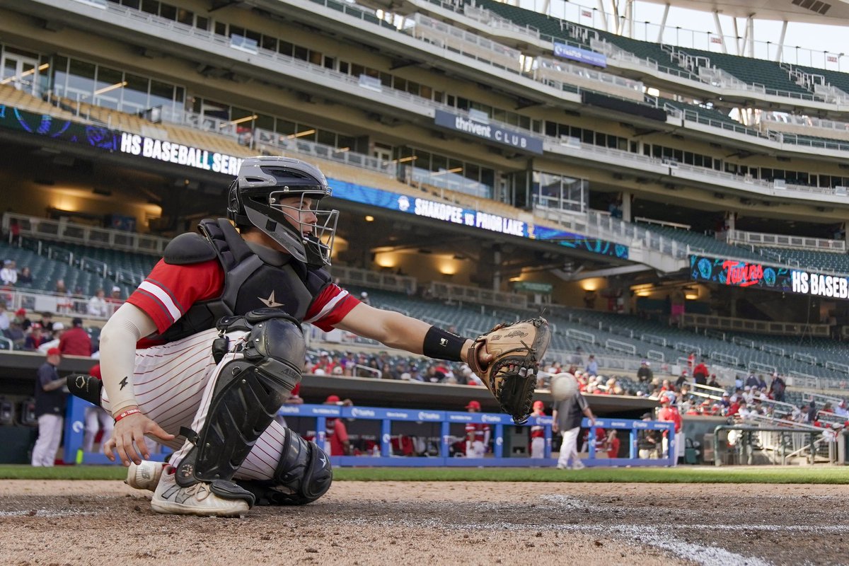 Congratulations to our Saber Defensive player of the year Charlie Toenges!