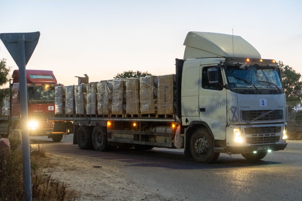 TheMossadIL's tweet photo. 378 humanitarian aid trucks, were facilitated into Gaza today by @cogatonline in the most unsuccessful genocide in history. 

0 hostages came out. https://t.co/T8ds45jxmj