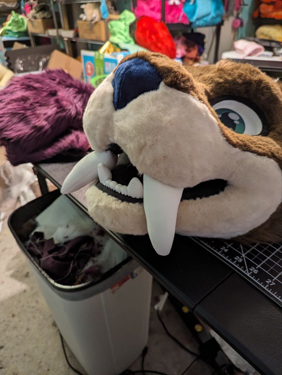 Happy Monday! THE WORK GRIND NEVER ENDS! Come hop in as we work on customs and premades! Ask questions about our work! Get that subathon timer going UP AND UP AND UP! Because it's DAY 25 OF THE SUBATHON! Now let's get to it! twitch.tv/cassmutt