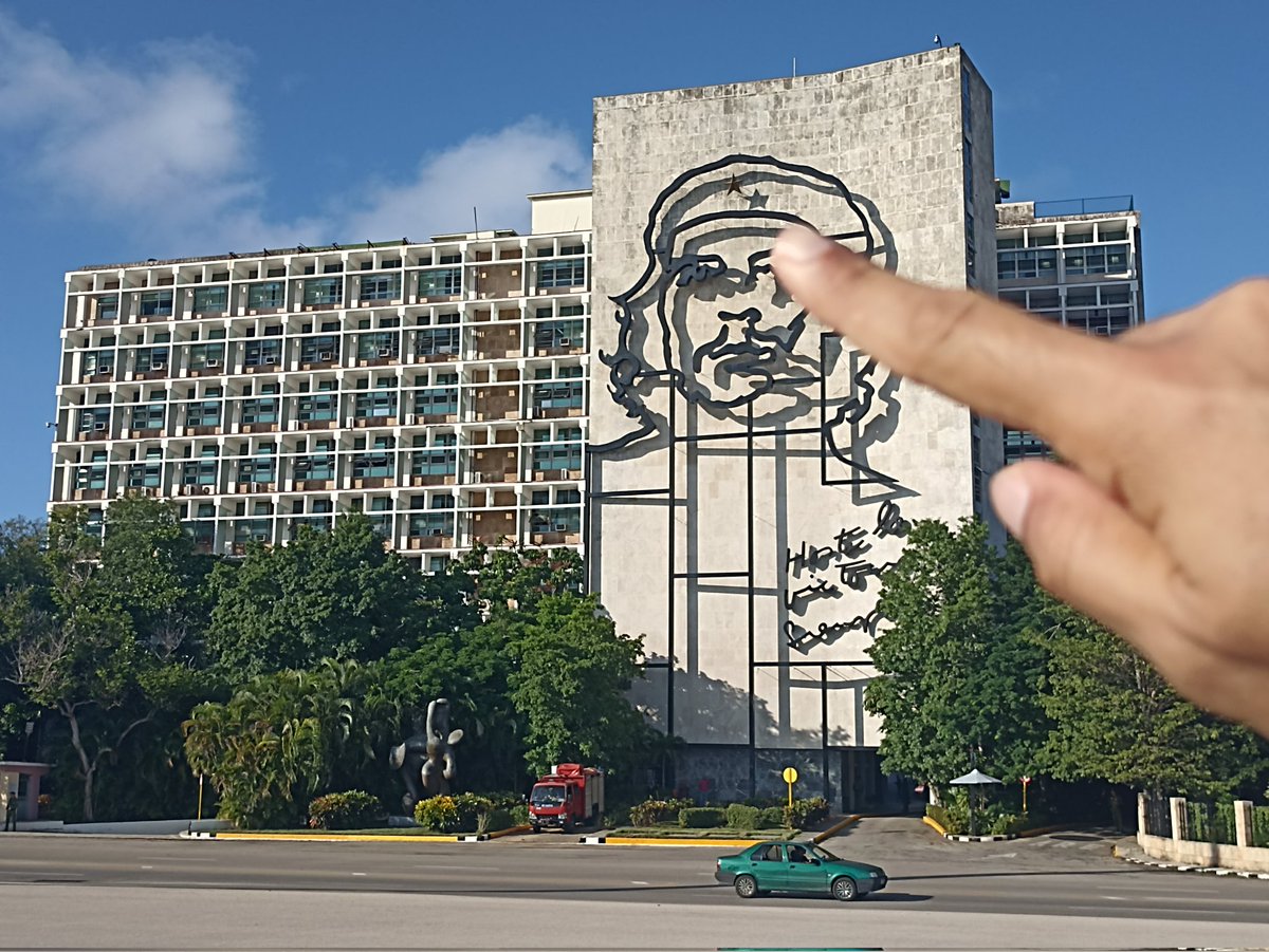 Un lugar con historia y magia, que atesora el despacho del Che y en estos 63 años ha dado continuidad al legado de los fundadores del @minint_cuba #UnaHistoriaJuntos