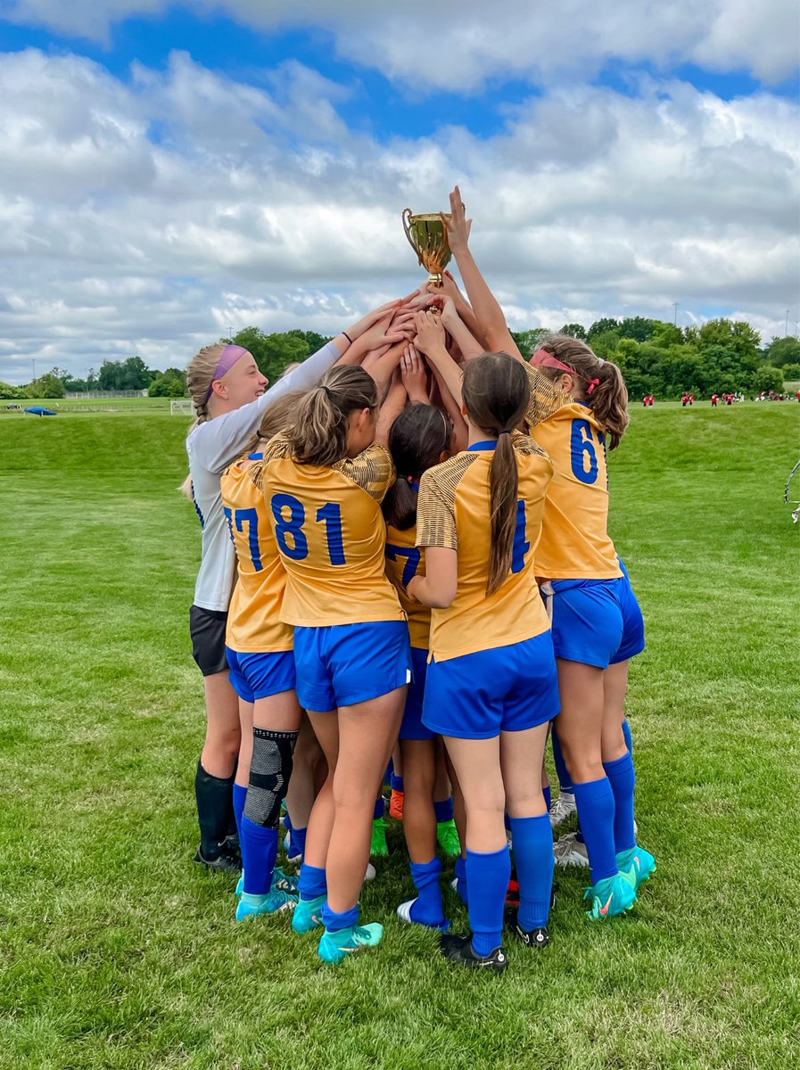 TeamChicago's tweet image. Huge Congratulations to our 2010 Elite Girls who won their tournament today at the @CamptonUnitedSC event 🏆

#developmentfirstresultsecond
#takingover