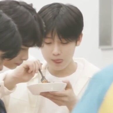 nocontextsunoo's tweet photo. (ㅠ﹏ㅠ) https://t.co/CCtPTcMv3x