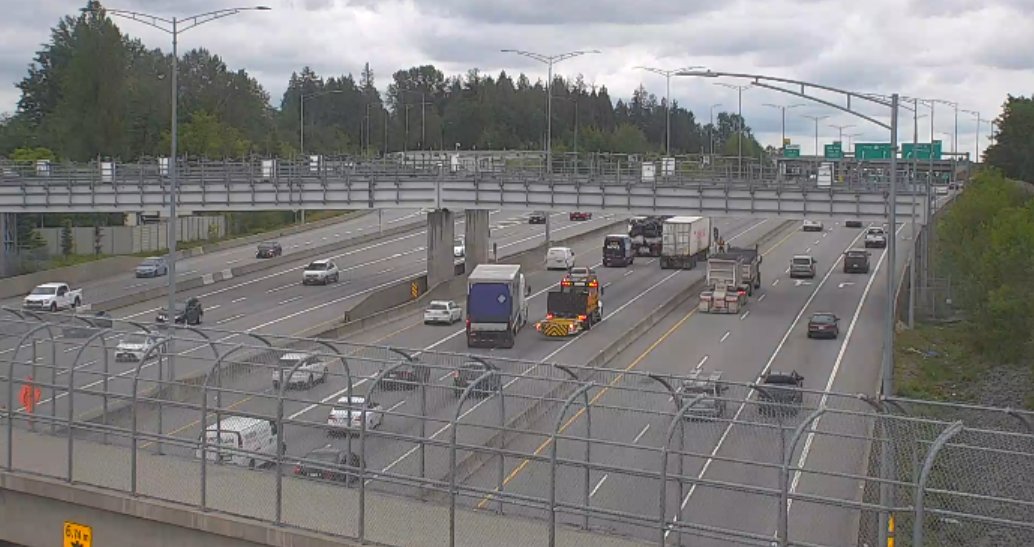 ⚠️ #BCHwy1 stalled vehicle eastbound east of #PortMannBridge. The right lane is blocked and Mainroad is on scene.
#SurreyBC