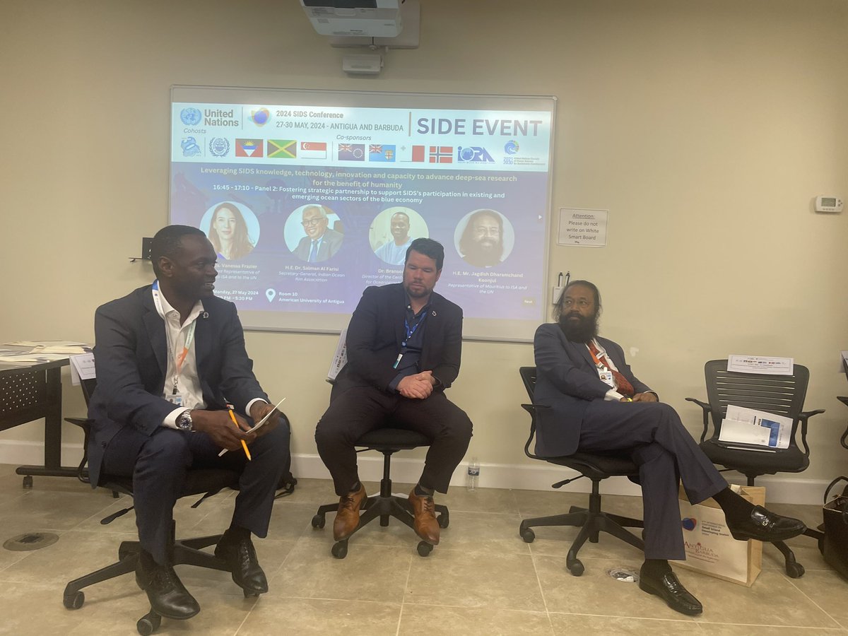 Great to hear new <a href="/UWIFiveIslands/">UWI Five Islands</a> Director of Centre of Excellence in Oceanography and Blue Economy speak to value of partnerships at <a href="/UN/">United Nations</a> #SIDS4 

<a href="/The_ACU/">The Association of Commonwealth Universities</a> is pleased to be supporting this important project and I look forward to speaking at the official launch on Thurs