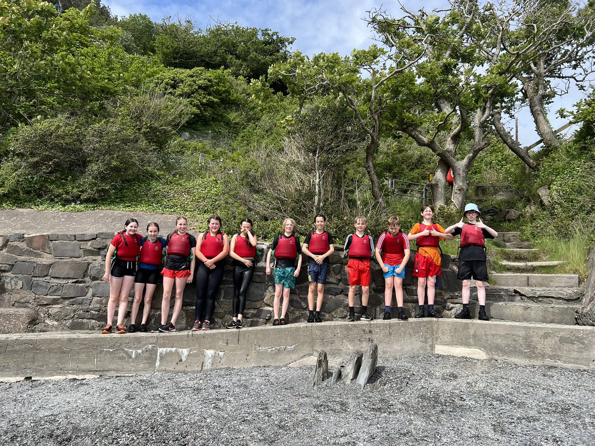 Miss Dobbin tweet media