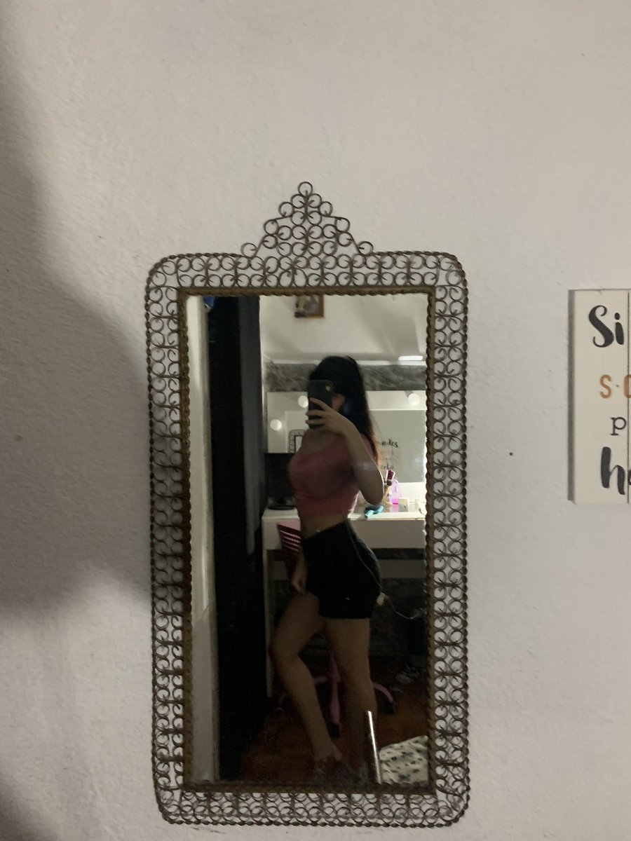 mirame y acordate porque se quedó conmigo🫵🏻🤣