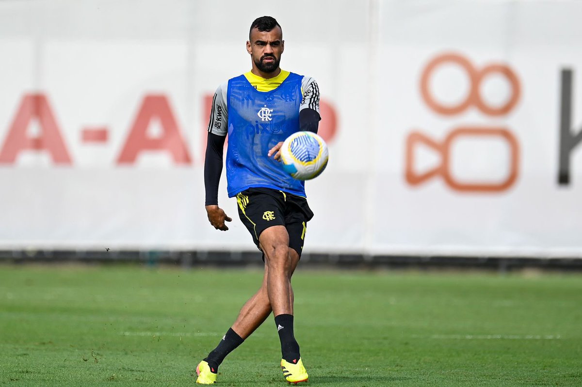 Prestes a ser vendido para o West Ham, Fabrício Bruno não será titular no Flamengo contra o Millonarios, amanhã, pela Libertadores. Lesionado, Léo Pereira também está fora. Provável escalação: Rossi, Varela, Léo Ortiz, David Luiz e Ayrton Lucas; Allan (Pulgar), De La Cruz,